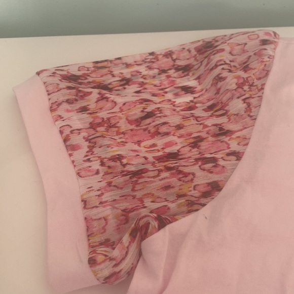 DKNY blouse brand new very pretty - Picture 8 of 10